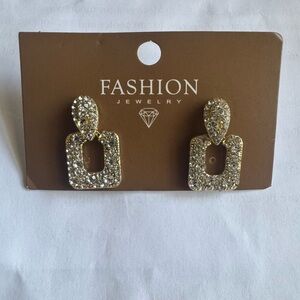 Fashion Jewelry Sparkling Silver Earrings